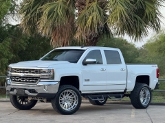 Used 2018  Chevrolet Silverado 1500 4WD Crew Cab 143.5" LTZ w/1LZ at Drivenci Motors near Olmito, TX