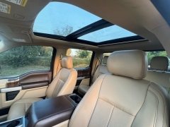 Used 2019 Ford F-150 4WD SuperCrew Lariat 5 1/2 at Drivenci Motors near Olmito, TX
