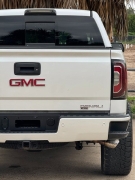 Used 2018  GMC Sierra 1500 4WD Crew Cab 143&period;5" Denali at Drivenci Motors near Olmito&comma; TX