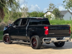 Used 2020  Chevrolet Silverado 1500 4WD Crew Cab LT at Drivenci Motors near Olmito&comma; TX