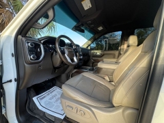 Used 2020  GMC Sierra 1500 4WD Crew Cab SLT at Drivenci Motors near Olmito&comma; TX