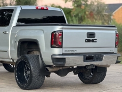 Used 2017  GMC Sierra 1500 4WD Crew Cab 143.5" SLT at Drivenci Motors near Olmito, TX