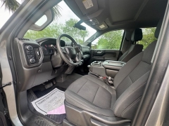 Used 2021 Chevrolet Silverado 1500 4WD Crew Cab 147" Custom Trail Boss at Drivenci Motors near Olmito, TX