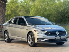 Used 2020 Volkswagen Jetta R-Line Auto w/ULEV at Drivenci Motors near Olmito, TX