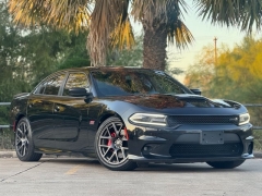 Used 2018  Dodge Charger 4d Sedan RWD R/T 392 Scat Pack at Drivenci Motors near Olmito, TX