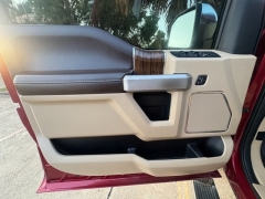 Used 2019 Ford F-150 4WD SuperCrew Lariat 5 1/2 at Drivenci Motors near Olmito, TX