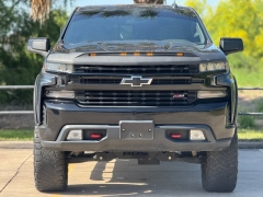 Used 2019 Chevrolet Silverado 1500 4WD Crew Cab 147" LT Trail Boss at Drivenci Motors near Olmito, TX