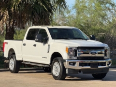 Used 2017  Ford Super Duty F-250 SRW 4WD Crew Cab Box at Drivenci Motors near Olmito&comma; TX