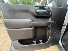 Used 2021 Chevrolet Silverado 1500 4WD Crew Cab 147" Custom Trail Boss at Drivenci Motors near Olmito, TX
