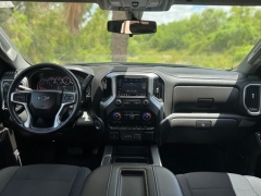 Used 2019 Chevrolet Silverado 1500 4WD Crew Cab 147" LT Trail Boss at Drivenci Motors near Olmito, TX