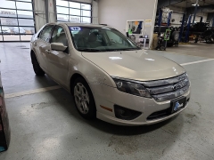 Used 2010  Ford Fusion 4d Sedan SE at J's Auto near Manchester&comma; IA