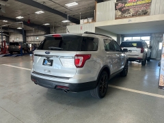 Used 2018 Ford Explorer XLT FWD at J's Auto near Manchester, IA