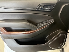 Used 2020  GMC Yukon 4d SUV 4WD SLE at J's Auto near Manchester&comma; IA