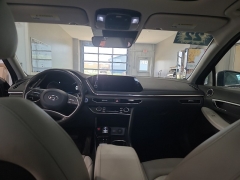 Used 2022  Hyundai Sonata Limited 1&period;6T at J's Auto near Manchester&comma; IA