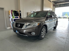 Used 2015 Nissan Pathfinder 4d SUV 4WD SL at J's Auto near Manchester, IA