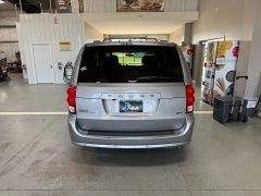 Used 2013  Dodge Grand Caravan 4d Wagon SXT at J's Auto near Manchester&comma; IA