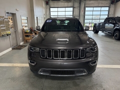 Used 2020 Jeep Grand Cherokee Limited 4x4 at J's Auto near Manchester, IA