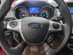 Used 2013  Ford Focus 4d Sedan SE at J's Auto near Manchester&comma; IA