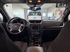 Used 2016  Chevrolet Traverse 4d SUV AWD LT w&sol;1LT at J's Auto near Manchester&comma; IA
