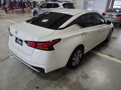 Used 2024  Nissan Altima 2&period;5 S Sedan at J's Auto near Manchester&comma; IA