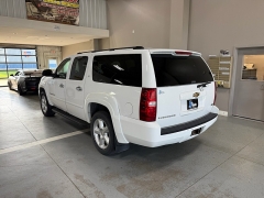Used 2007  Chevrolet Suburban 2WD 4dr 1500 Commercial at J's Auto near Manchester&comma; IA