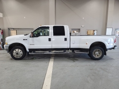 Used 2004  Ford Super Duty F-550 DRW Crew Cab WB CA 4WD at J's Auto near Manchester&comma; IA