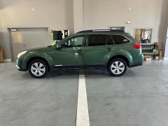 Used 2011 Subaru Outback 4d SUV i Limited Moonroof at J's Auto near Manchester, IA