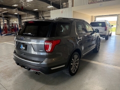 Used 2018  Ford Explorer 4d SUV 4WD Platinum at J's Auto near Manchester&comma; IA