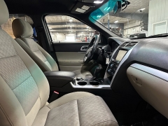 Used 2014 Ford Explorer 4d SUV 4WD XLT at J's Auto near Manchester, IA