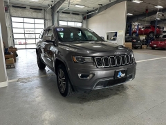 Used 2019 Jeep Grand Cherokee Limited 4x4 at J's Auto near Manchester, IA