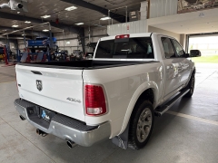 Used 2018  Ram 1500 4WD Crew Cab Laramie at J's Auto near Manchester&comma; IA