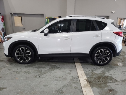 2016 Mazda CX-5 Grand Touring's photo