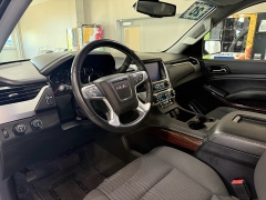 Used 2020  GMC Yukon 4d SUV 4WD SLE at J's Auto near Manchester&comma; IA