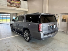 Used 2019  GMC Yukon XL 4d SUV 4WD Denali at J's Auto near Manchester&comma; IA