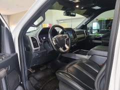 Used 2022 Ford Super Duty F-250 4WD Platinum Crew Cab SRW 6.75' Box at J's Auto near Manchester, IA