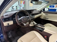 Used 2018  Lexus ES ES 350 FWD at J's Auto near Manchester&comma; IA