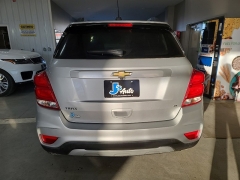 Used 2019  Chevrolet Trax 4d SUV FWD LT at J's Auto near Manchester&comma; IA