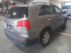 Used 2011  Kia Sorento 2WD 4dr I4 LX at J's Auto near Manchester&comma; IA