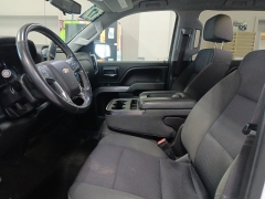 Used 2017  Chevrolet Silverado 1500 4WD Crew Cab 143&period;5" LT w&sol;1LT at J's Auto near Manchester&comma; IA