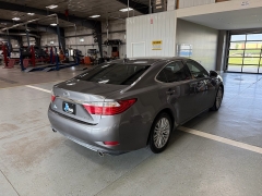 Used 2015  Lexus ES 350 4dr Sdn at J's Auto near Manchester&comma; IA