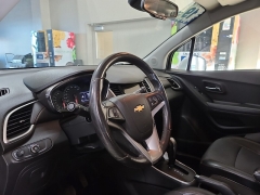 Used 2019  Chevrolet Trax 4d SUV FWD LT at J's Auto near Manchester&comma; IA