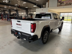 Used 2022  GMC Sierra 2500HD 4WD Crew Cab 159" SLE at J's Auto near Manchester&comma; IA