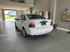 Used 2005 Ford Focus 4dr Sdn ZX4 at J's Auto near Manchester, IA