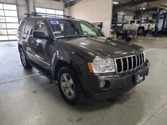 Used 2005  Jeep Grand Cherokee 4d SUV 4WD Limited Hemi at J's Auto near Manchester, IA