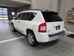 Used 2007  Jeep Compass 4d SUV 4WD Limited at J's Auto near Manchester&comma; IA