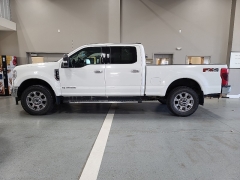 Used 2020  Ford Super Duty F-350 SRW LARIAT 4WD Crew Cab 6.75' Box at J's Auto near Manchester, IA