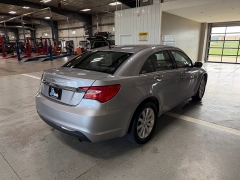 Used 2013  Chrysler 200 4d Sedan Touring at J's Auto near Manchester&comma; IA