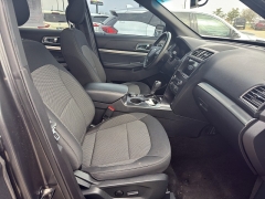 Used 2019  Ford Explorer 4d SUV 4WD XLT V6 at J's Auto near Manchester&comma; IA