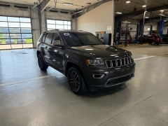 Used 2020  Jeep Grand Cherokee Limited 4x4 at J's Auto near Manchester&comma; IA