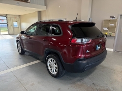 Used 2020  Jeep Cherokee Latitude FWD at J's Auto near Manchester&comma; IA